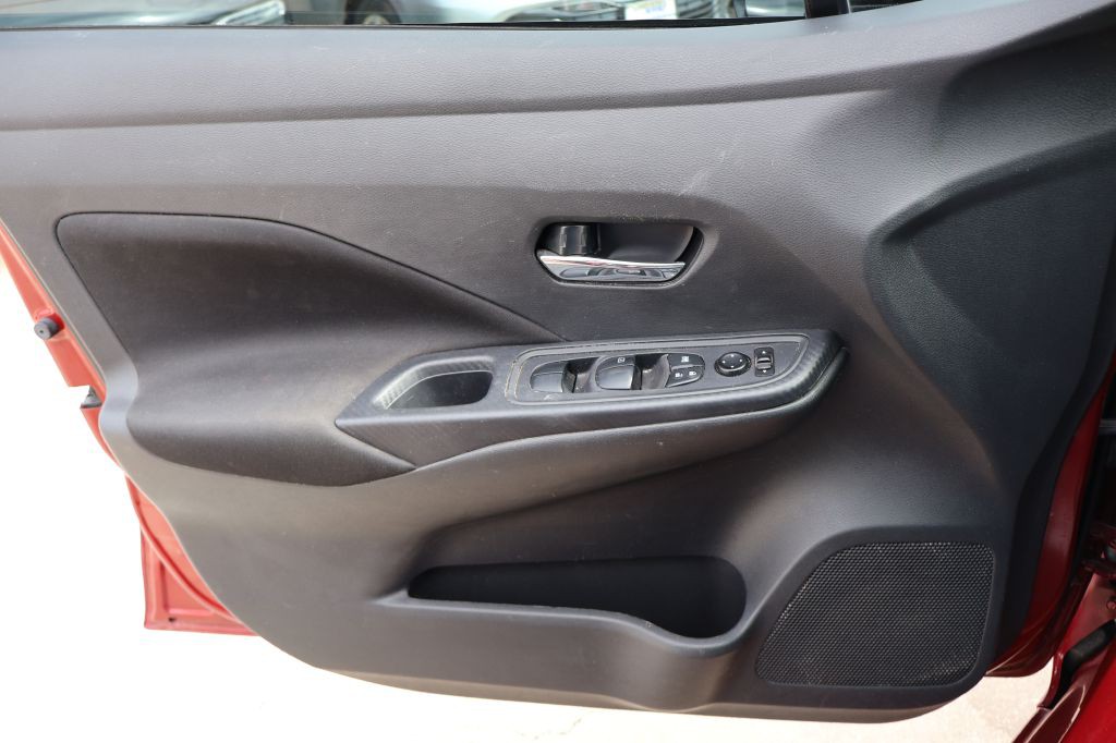 2021 Nissan Versa Image 31