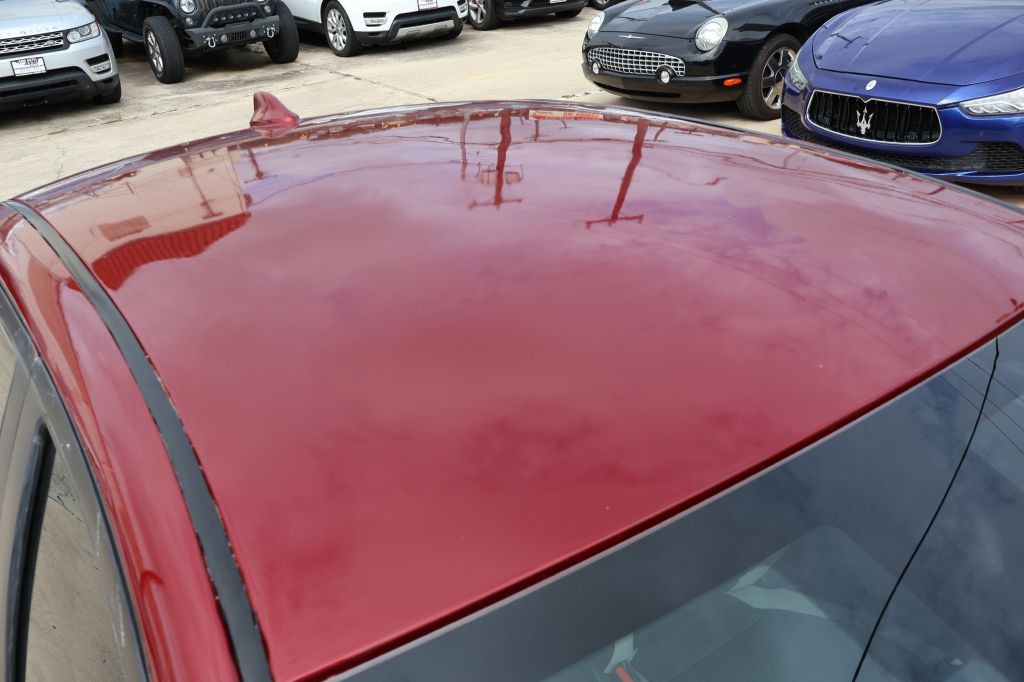 2021 Nissan Versa Image 47