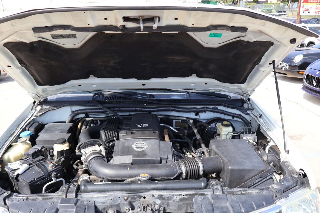 2016 Nissan Frontier Image 13