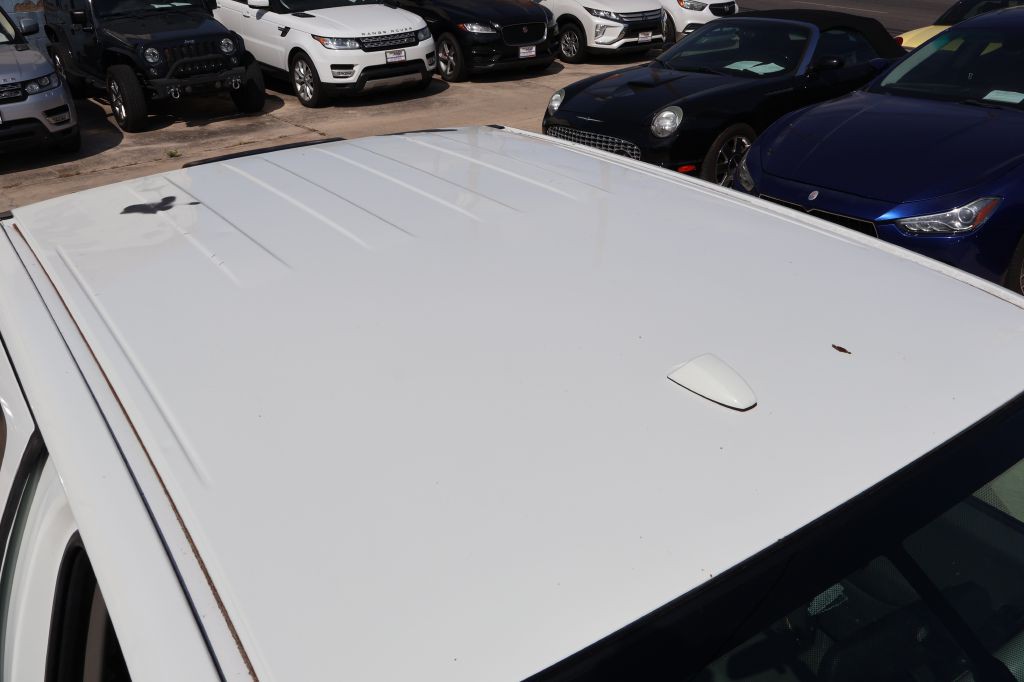 2016 Nissan Frontier Image 40