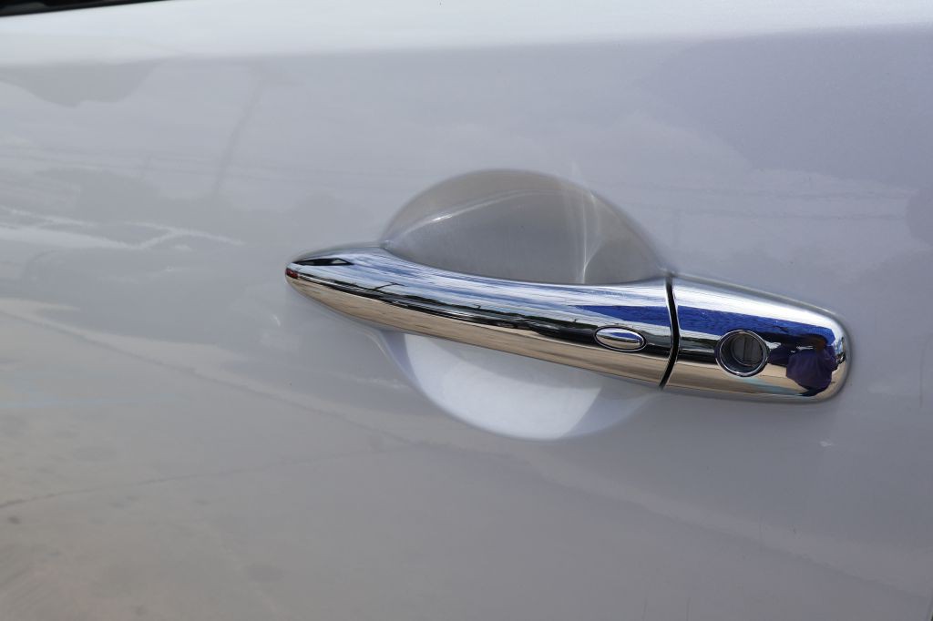 2018 INFINITI QX80 Image 15