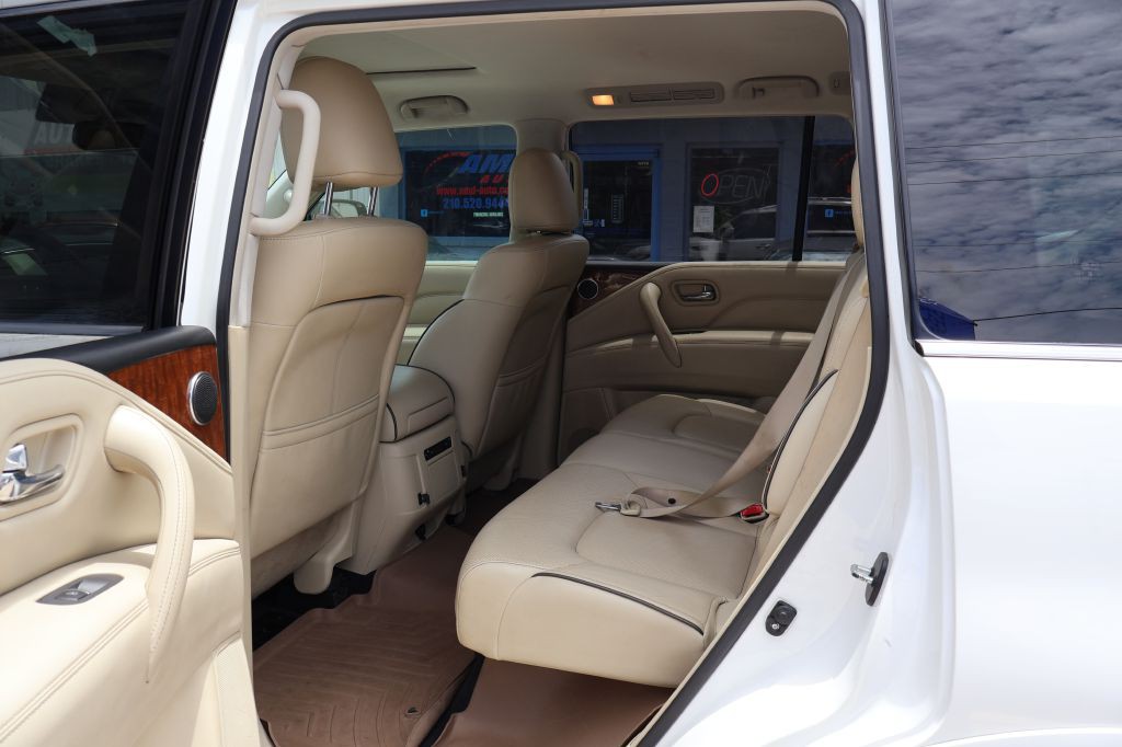 2018 INFINITI QX80 Image 28