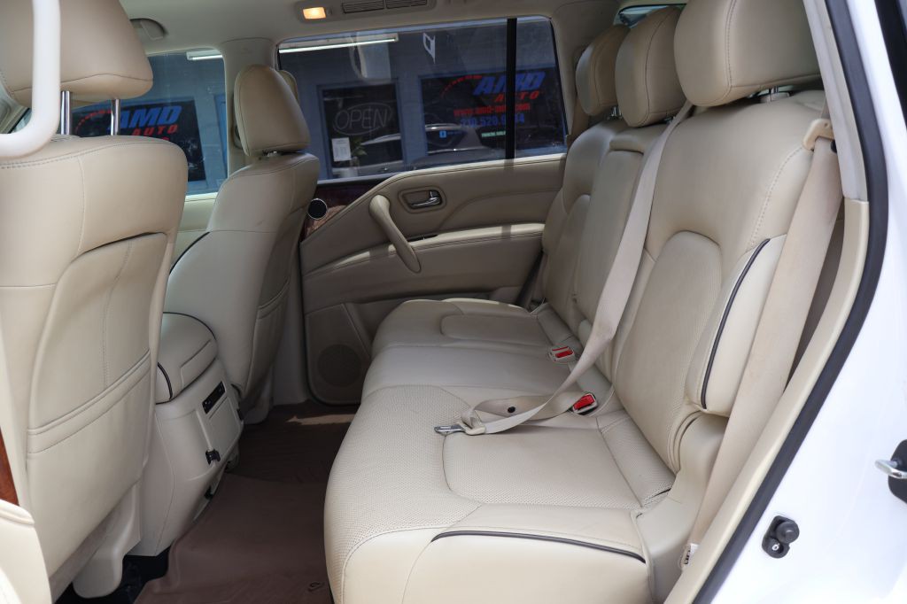 2018 INFINITI QX80 Image 29