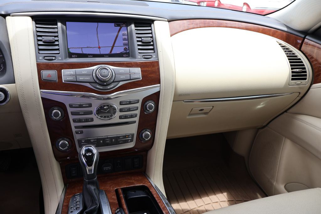 2018 INFINITI QX80 Image 41