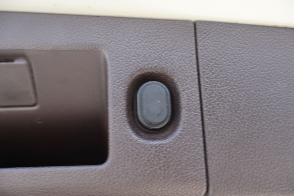 2015 GMC Yukon Image 24