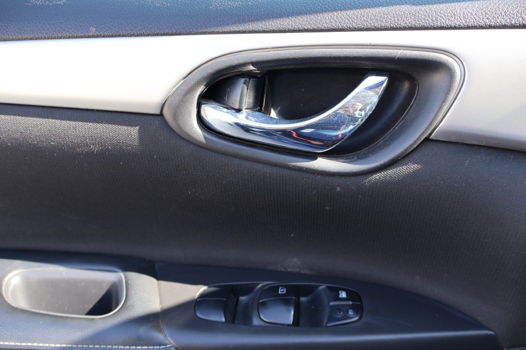 2019 Nissan Sentra Image 26