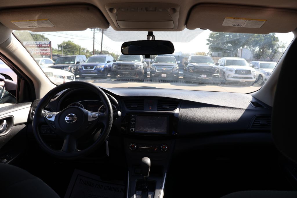2019 Nissan Sentra Image 34