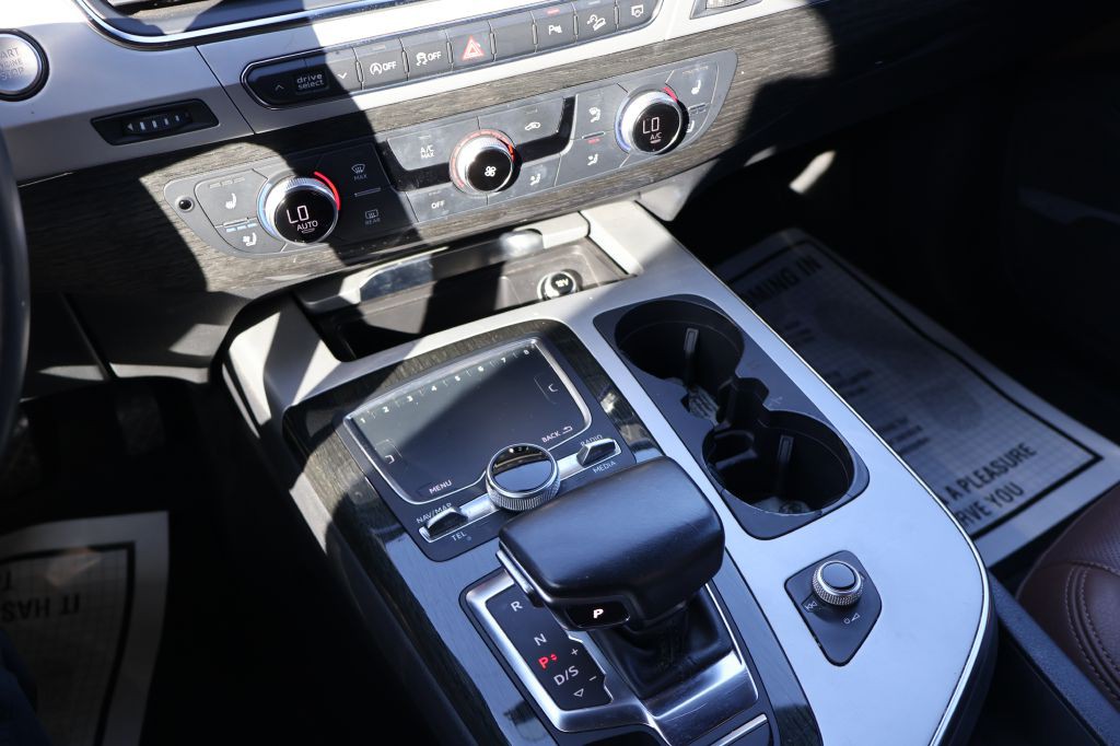 2018 Audi Q7 Image 25