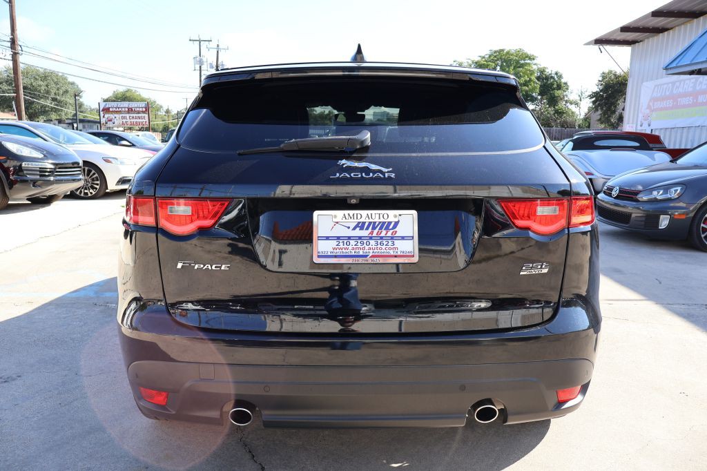 2019 Jaguar F-PACE Image 6