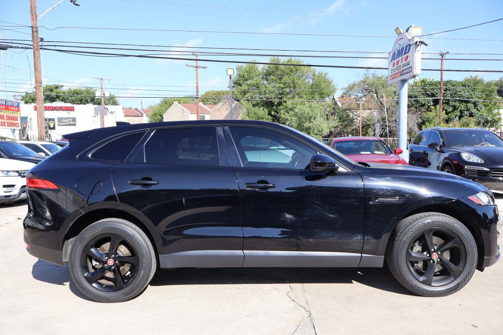 2019 Jaguar F-PACE Image 8