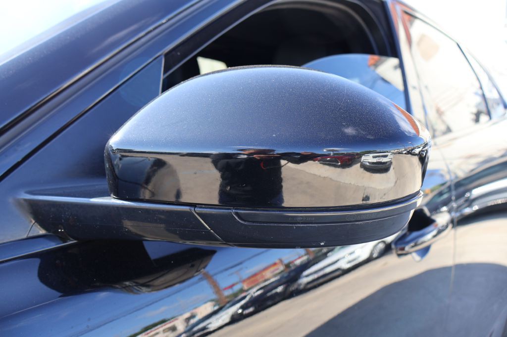 2019 Jaguar F-PACE Image 15