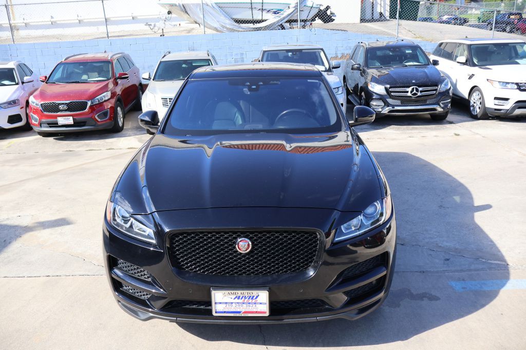 2019 Jaguar F-PACE Image 54
