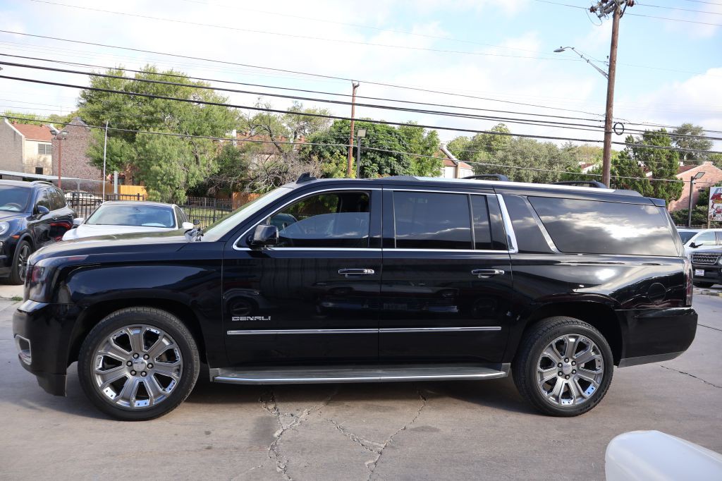 2015 GMC Yukon Image 4