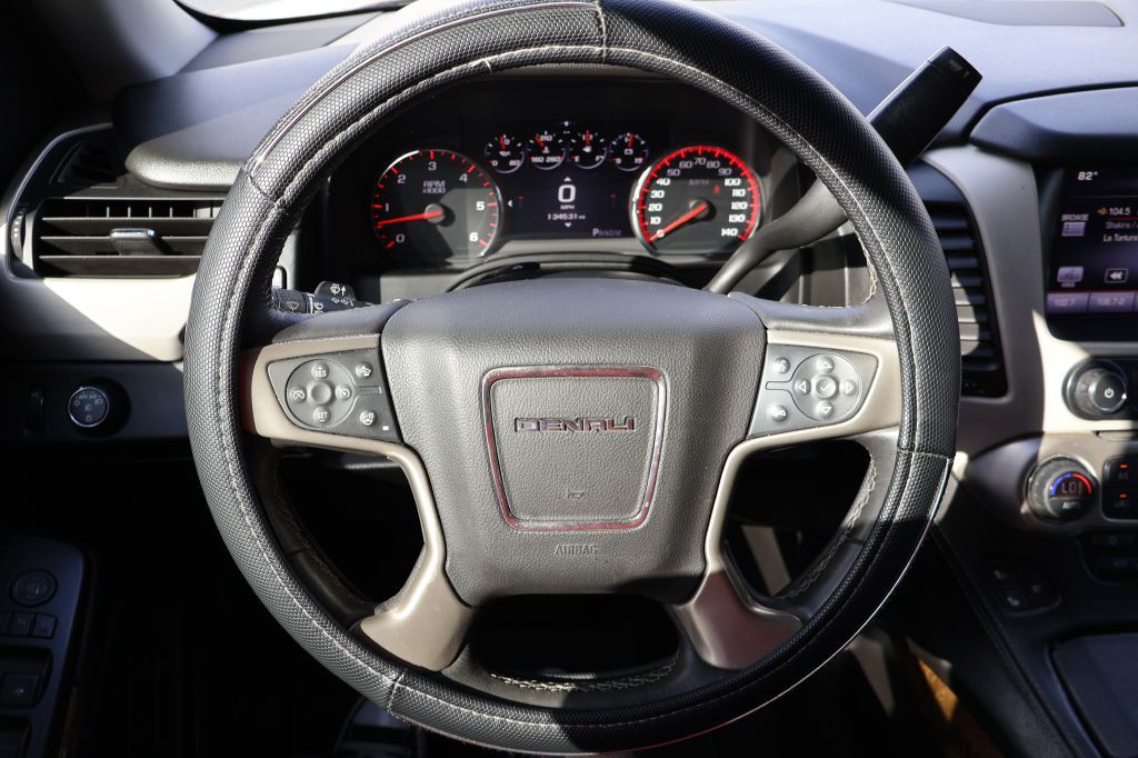 2015 GMC Yukon Image 33