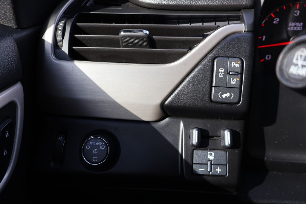 2015 GMC Yukon Image 34