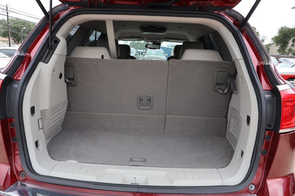 2016 Buick Enclave Image 22