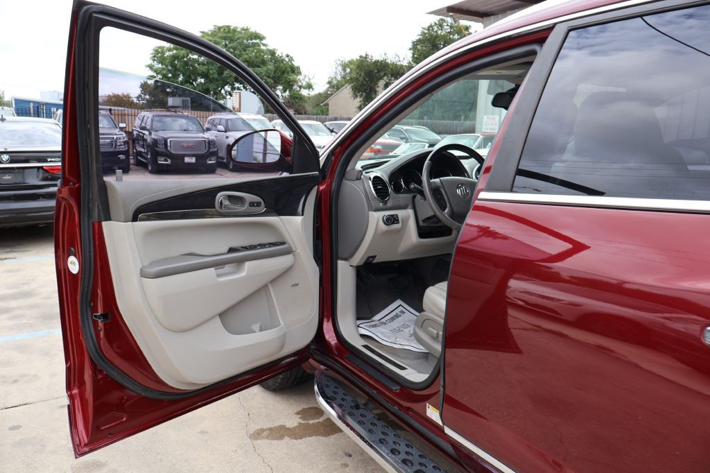 2016 Buick Enclave Image 27
