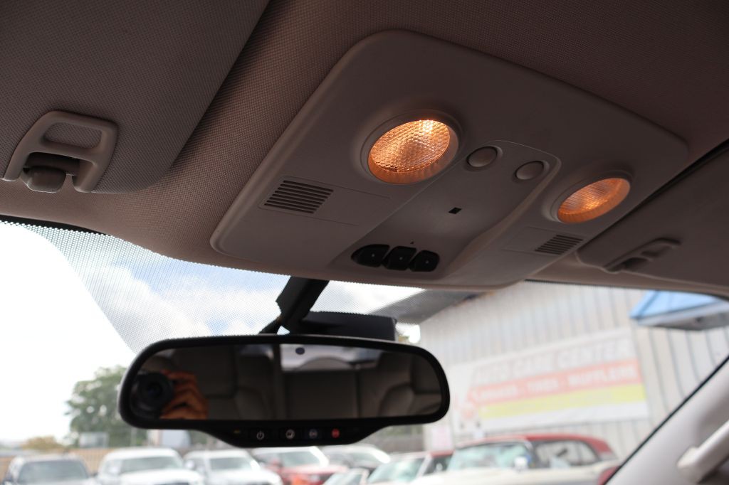 2016 Buick Enclave Image 41