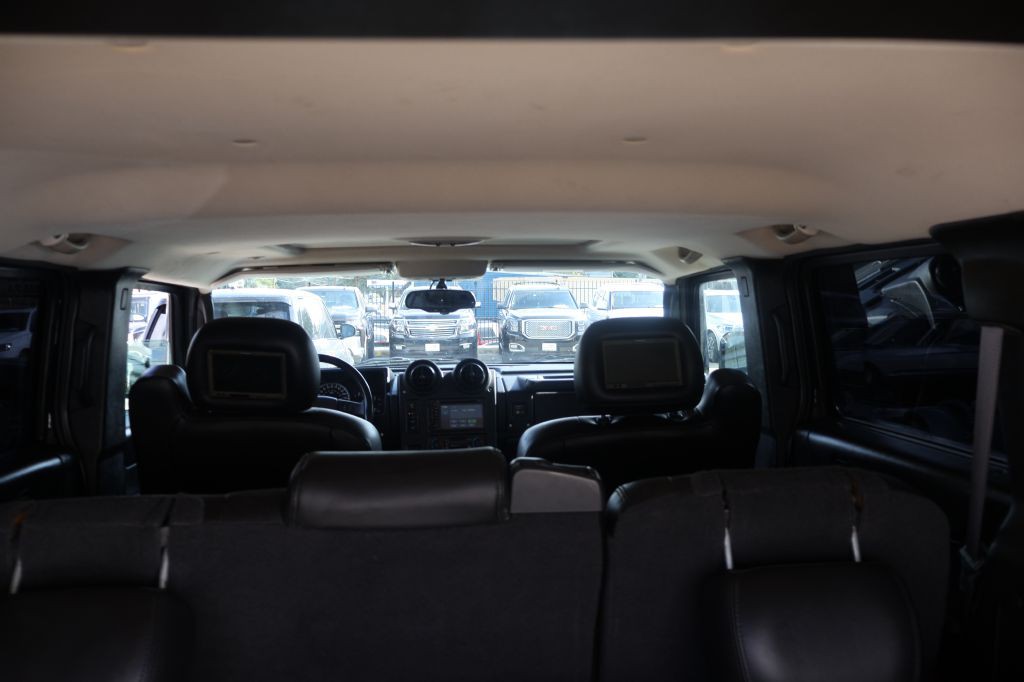 2006 HUMMER H2 Image 18
