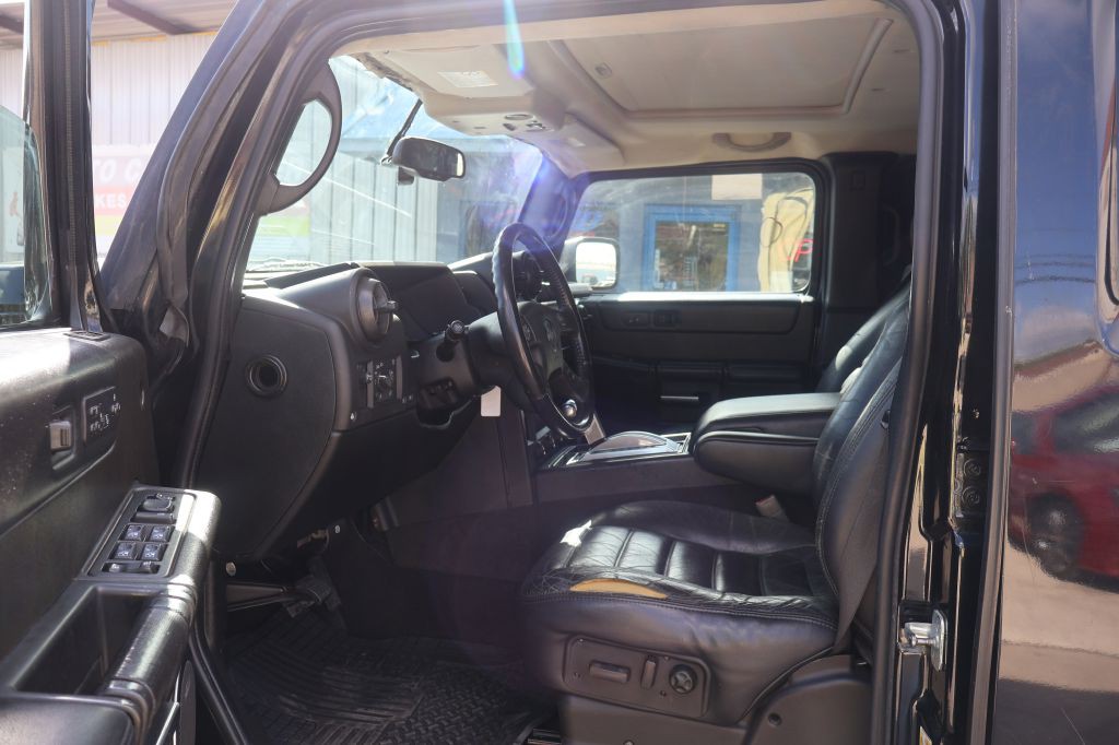 2006 HUMMER H2 Image 24