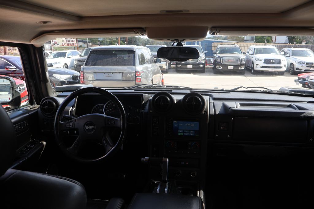2006 HUMMER H2 Image 45