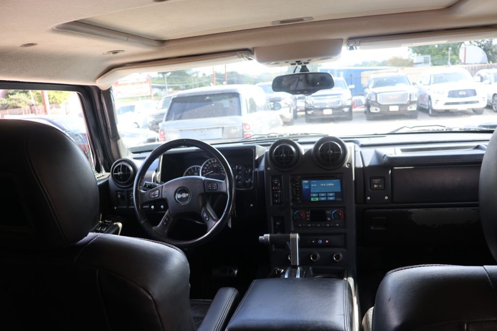 2006 HUMMER H2 Image 46