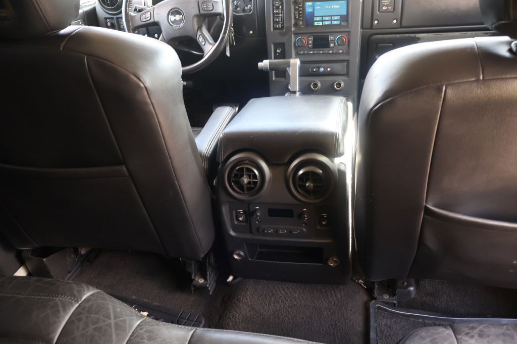 2006 HUMMER H2 Image 47