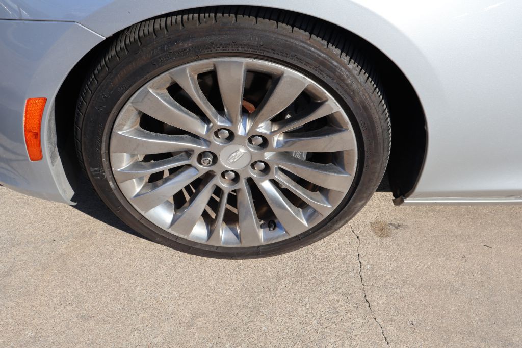 2016 Cadillac CTS Image 11