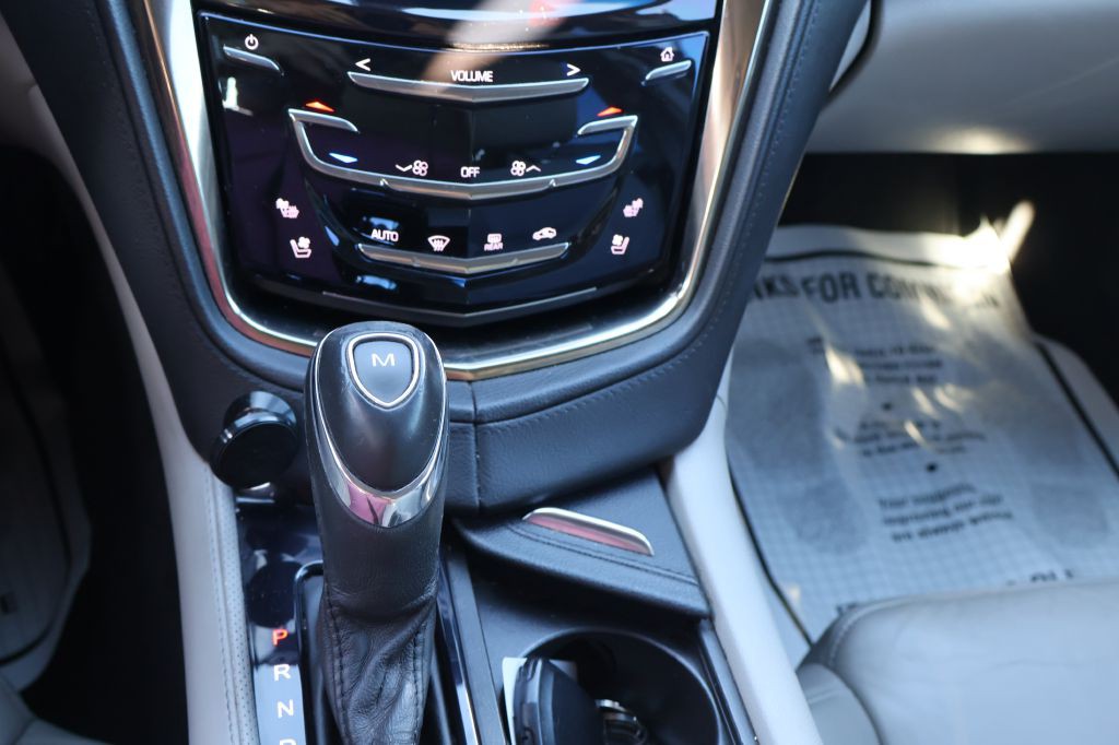 2016 Cadillac CTS Image 24