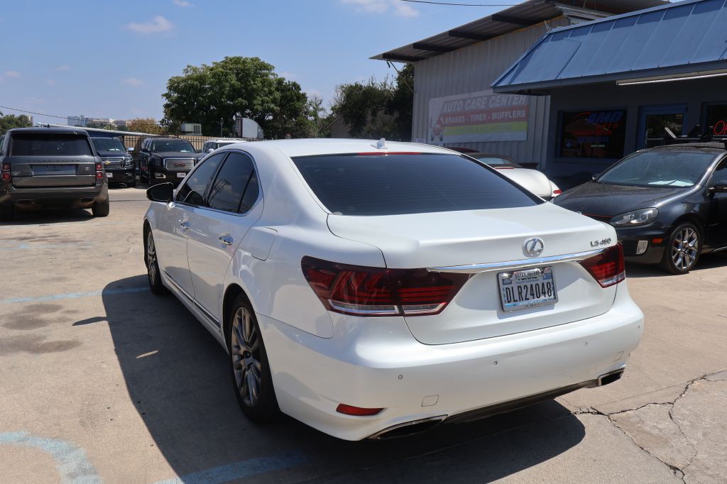 2013 Lexus LS Image 6