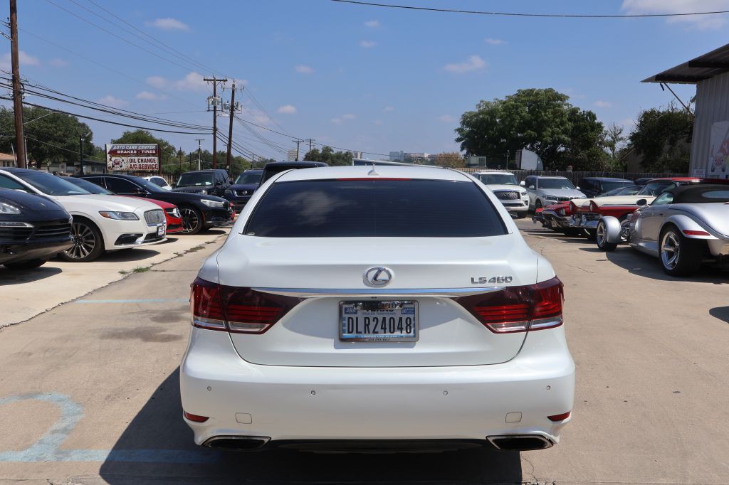 2013 Lexus LS Image 7