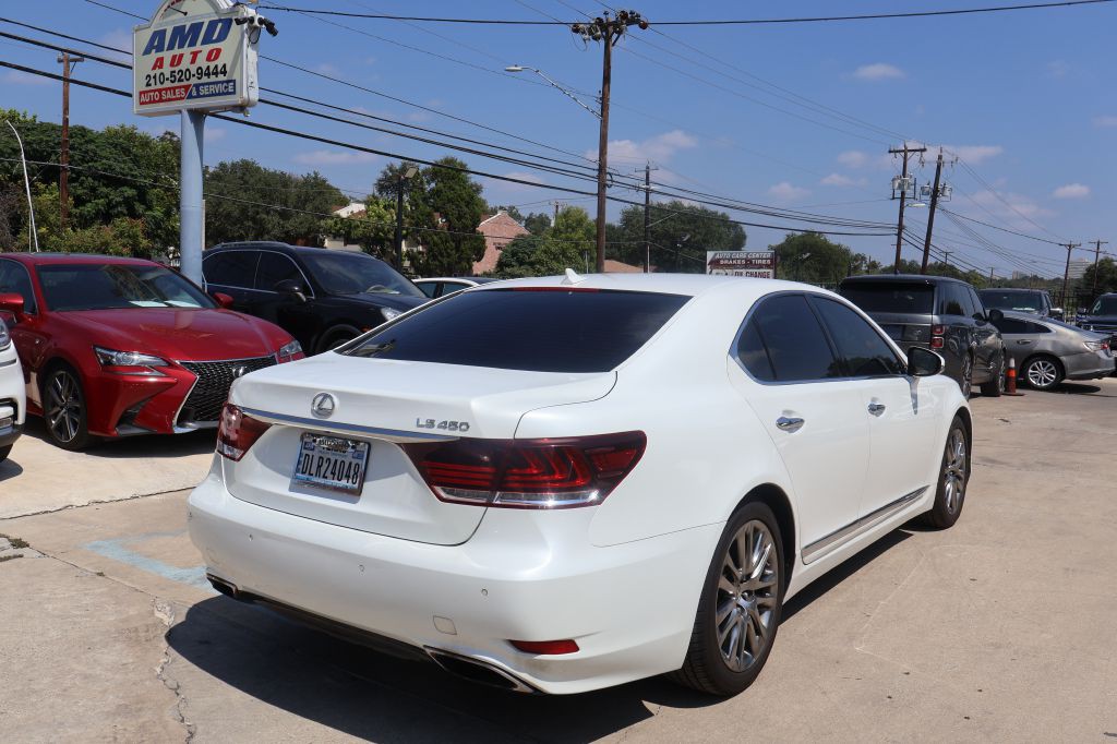 2013 Lexus LS Image 8