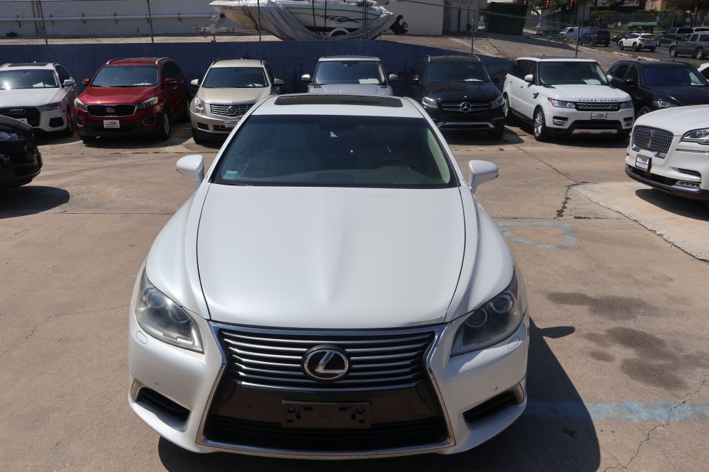 2013 Lexus LS Image 27