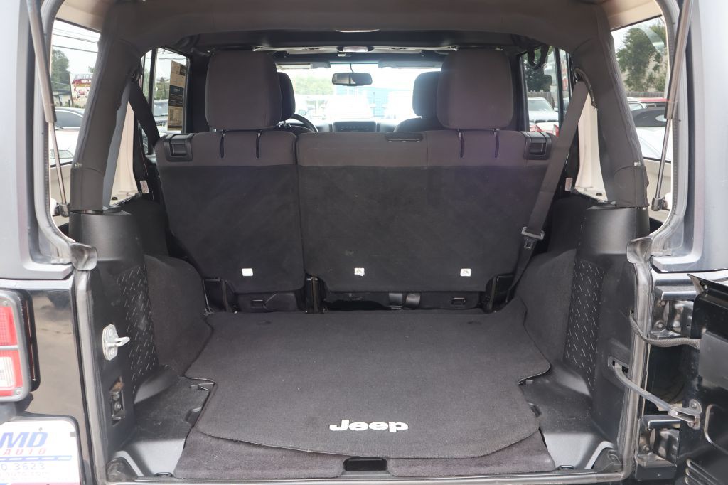 2014 Jeep Wrangler Unlimited Image 19