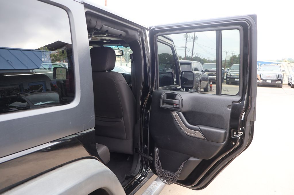 2014 Jeep Wrangler Unlimited Image 41