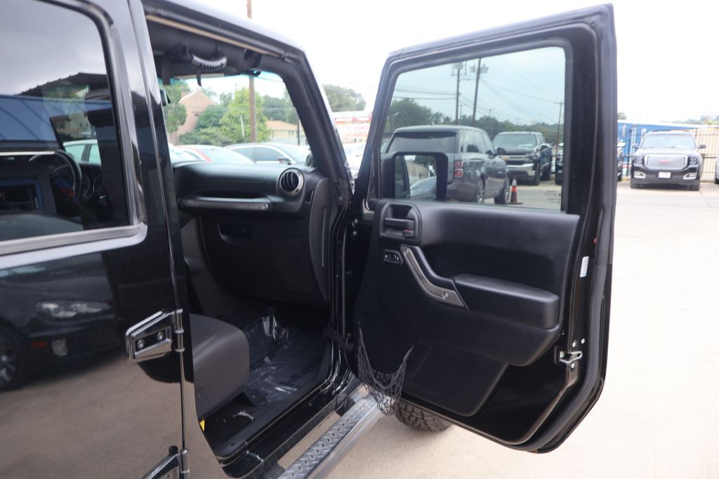 2014 Jeep Wrangler Unlimited Image 43