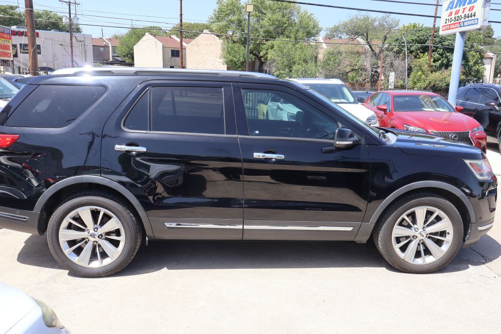 2018 Ford Explorer Image 9