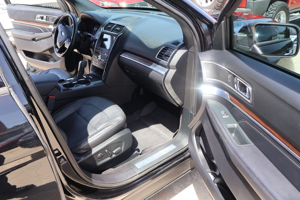 2018 Ford Explorer Image 16