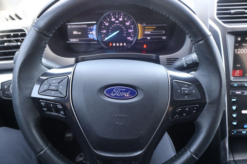 2018 Ford Explorer Image 18