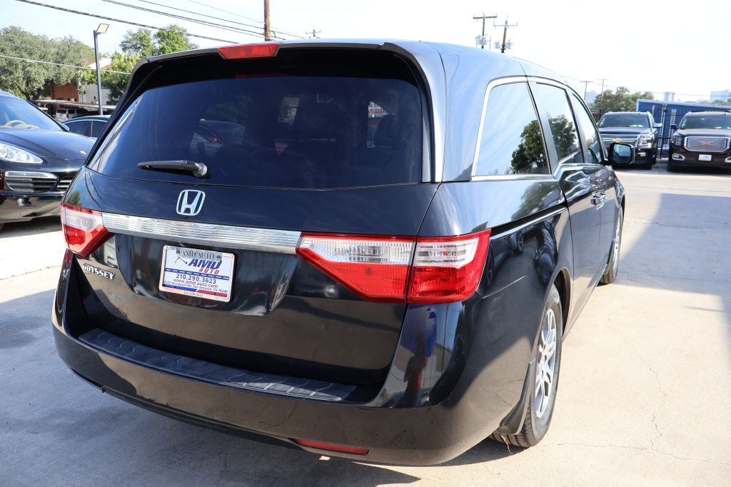 2013 Honda Odyssey Image 7