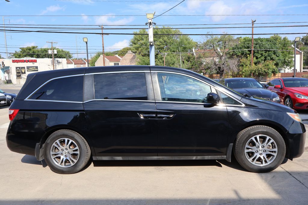 2013 Honda Odyssey Image 8