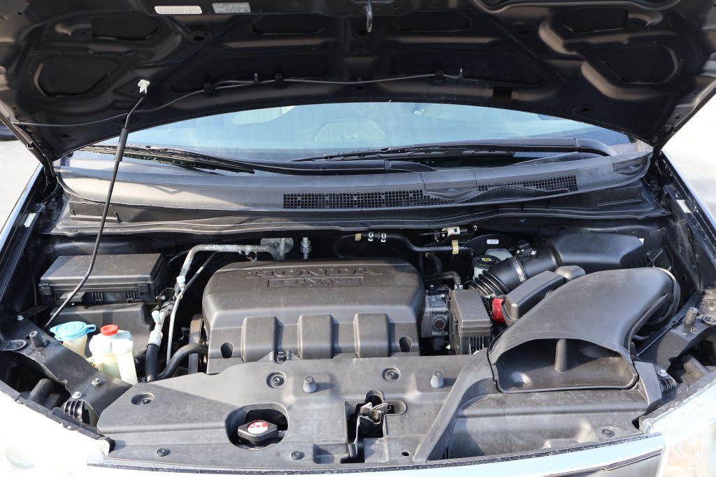 2013 Honda Odyssey Image 13