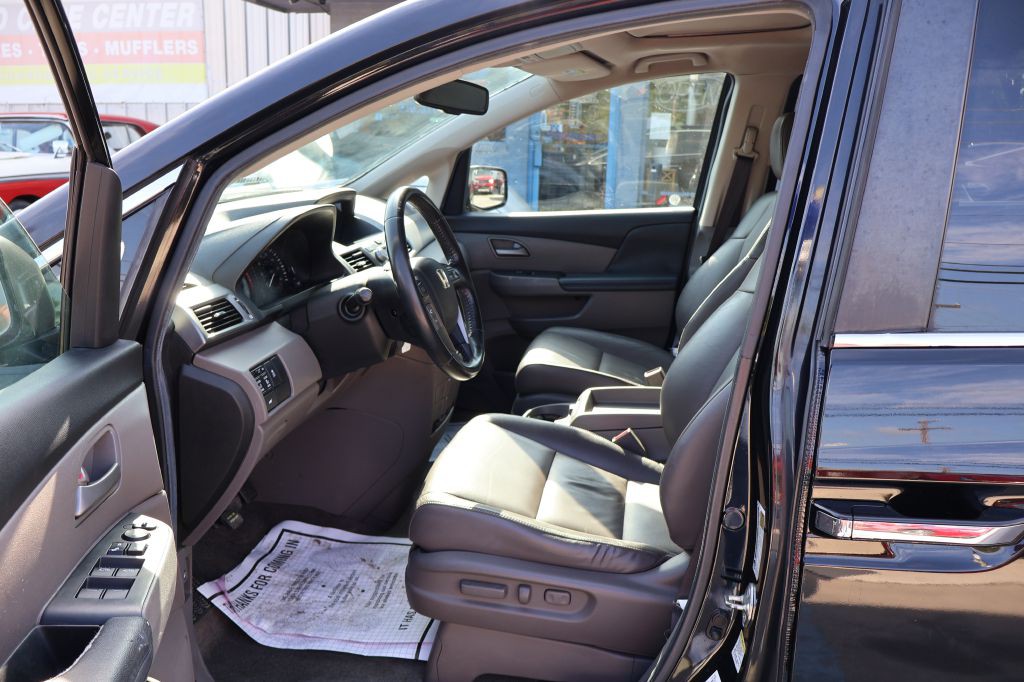 2013 Honda Odyssey Image 20