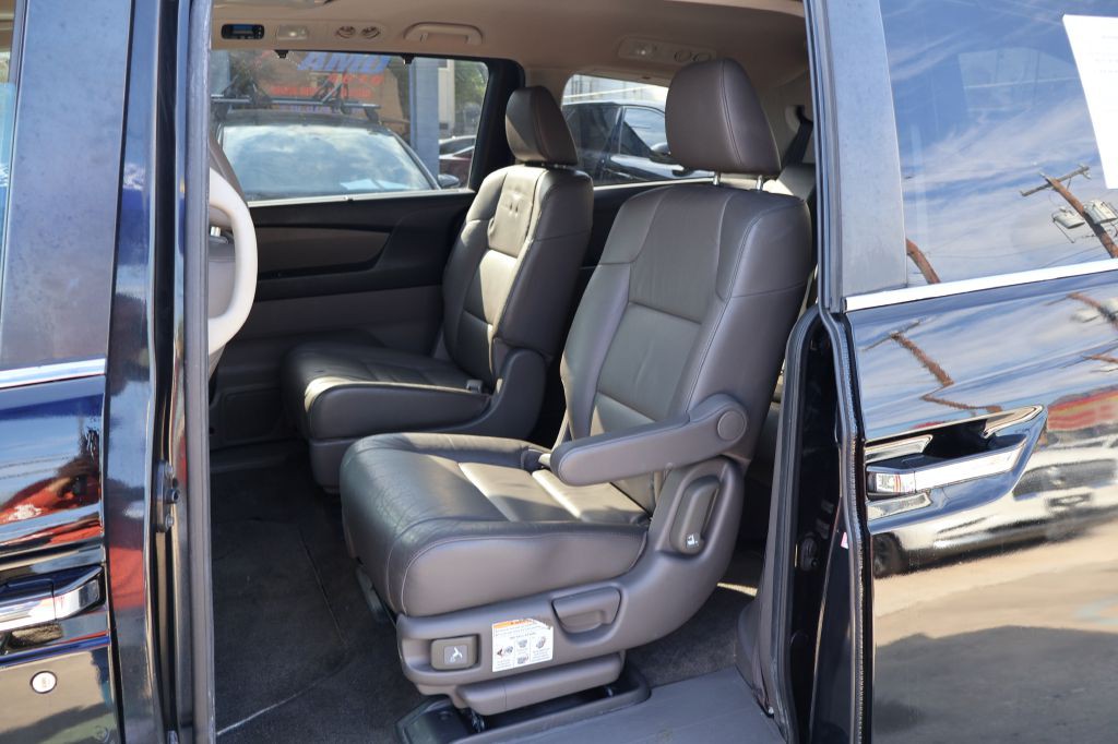 2013 Honda Odyssey Image 22