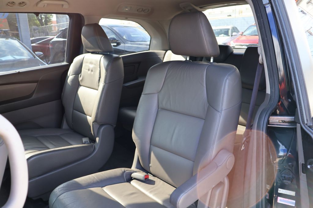 2013 Honda Odyssey Image 23