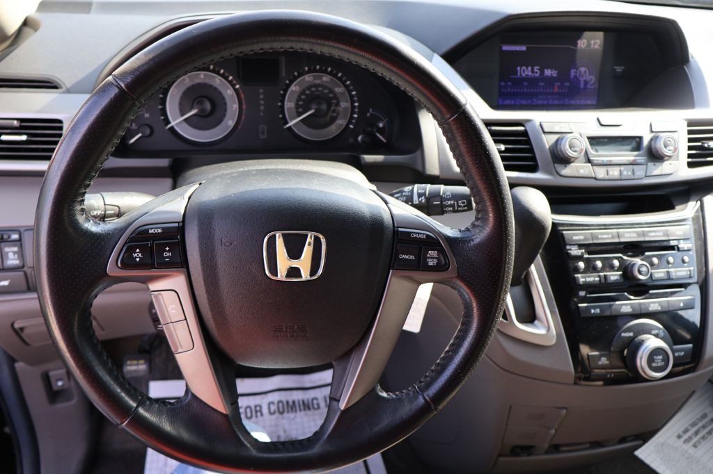 2013 Honda Odyssey Image 28
