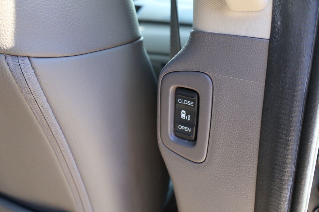 2013 Honda Odyssey Image 45