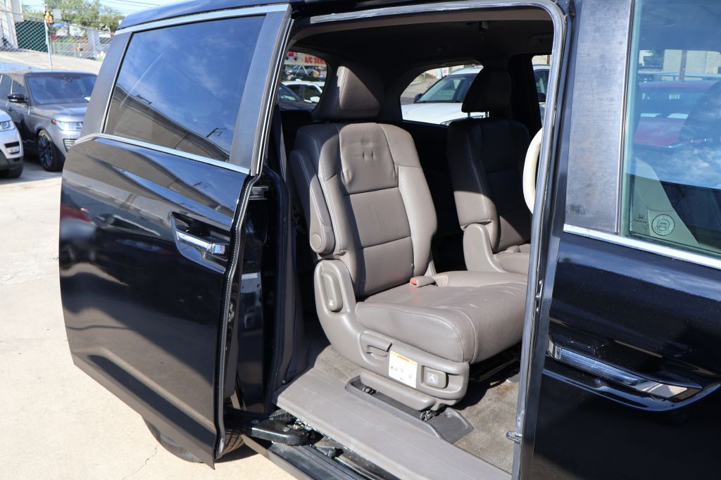 2013 Honda Odyssey Image 46