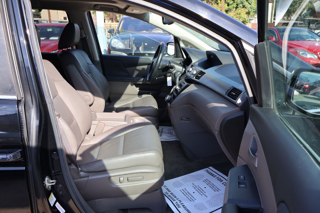 2013 Honda Odyssey Image 47