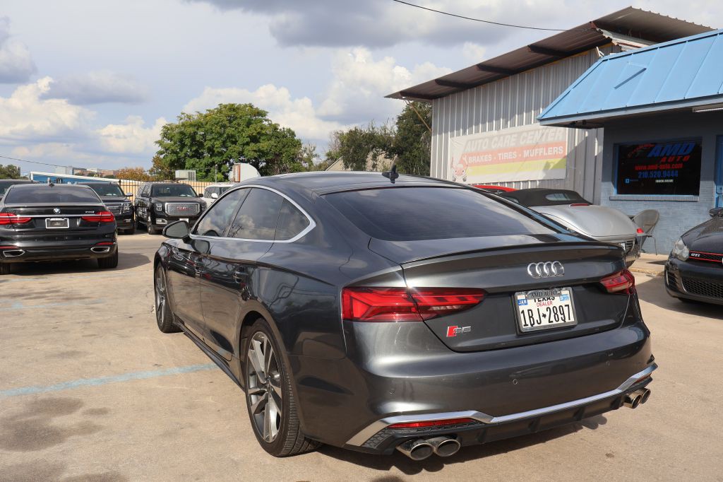 2022 Audi S5 Image 7